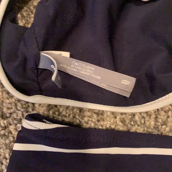 Arie Bikini - Picture 4 of 4